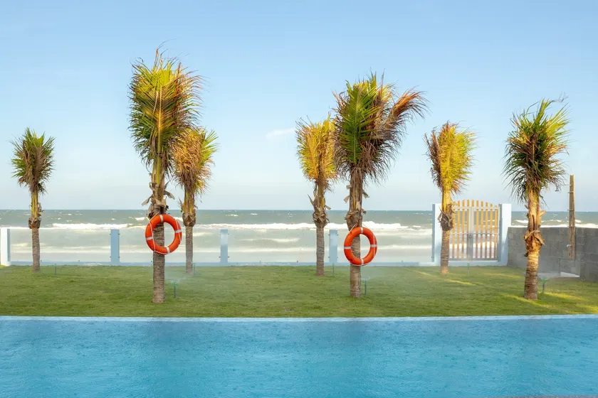 Phan Thiet Beachfront Garden Villa - Image 1