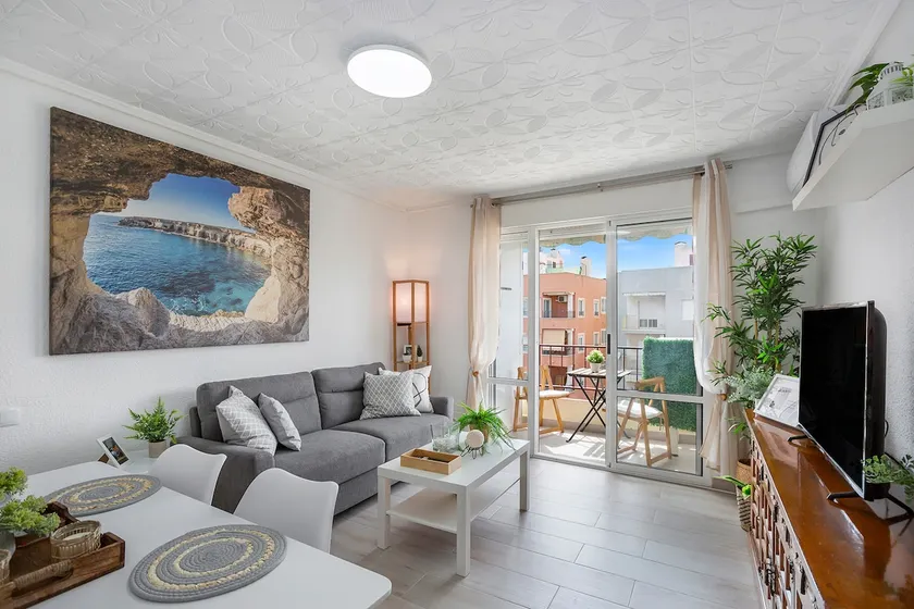 Oasis La Marina: Your oasis of peace by the sea! - Image 1