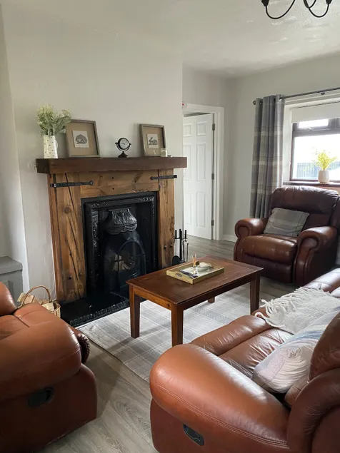 Molly's Cottage Castlerock - Image 1