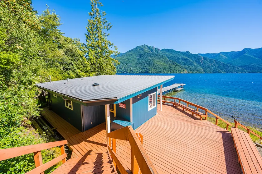 Loch Nest at Lake Crescent - Image 1