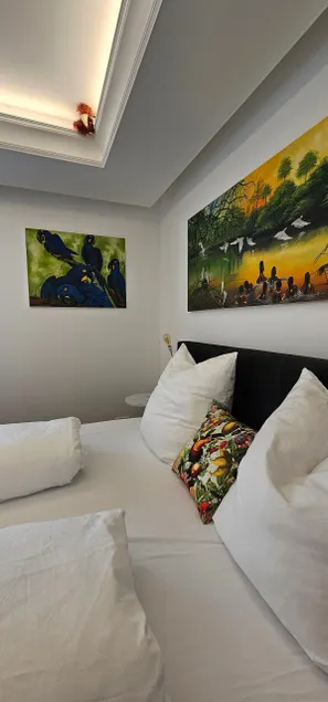 Exotic Tropical Palace - ComfyHome Apartments Stuttgart - Image 1