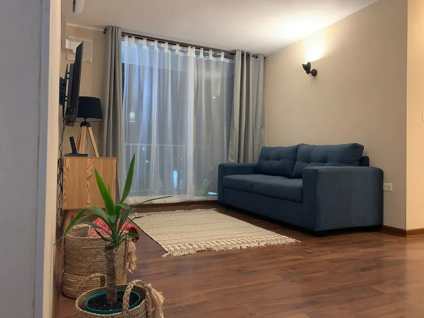 Cozy 2D2B Apt. + Desk - Image 1