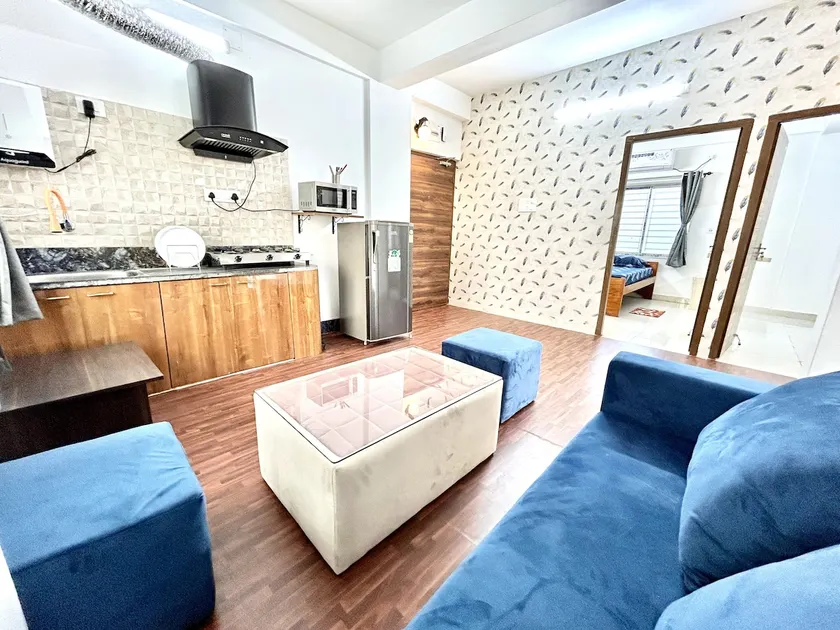 Unique 2 bedroom apartment near ITC Royal Bengal, EM Bypass - Image 1