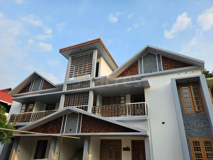 MetroNova Homes - Furnished stay in Ambalappuzha - Image 1