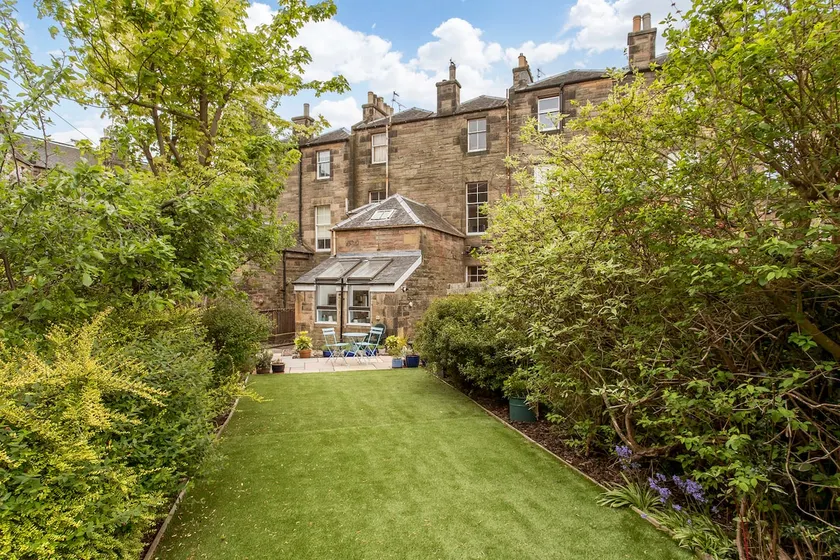 Stylish Murrayfield sanctuary - Image 1