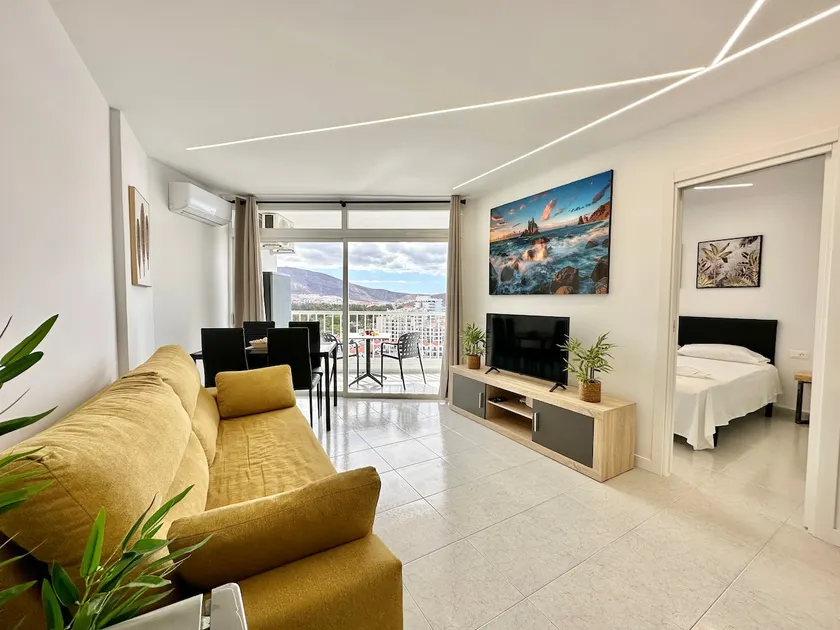 Torres de Yomely 1, Family Apartment M13E - Image 1