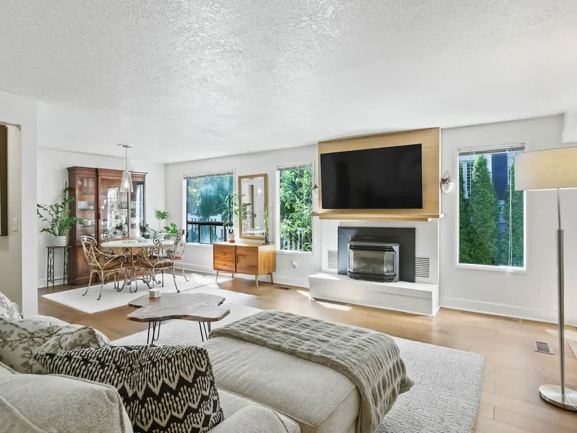 Spacious Portland Home with Fire Pit - Image 1