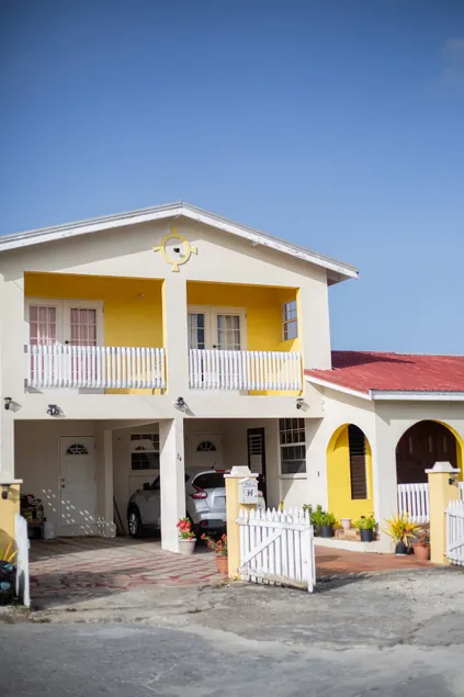 Union Oasis - Image 1