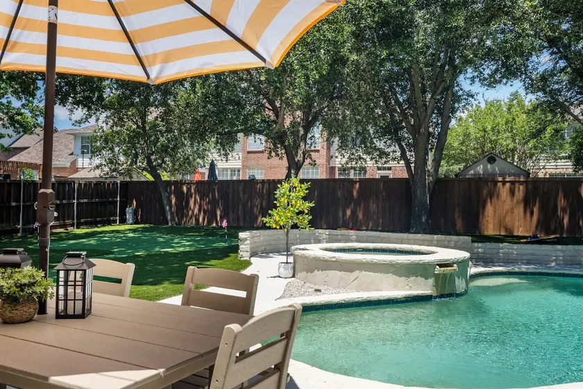 *NEW* King Bed Citrus Serene on Flower Mound - Image 1