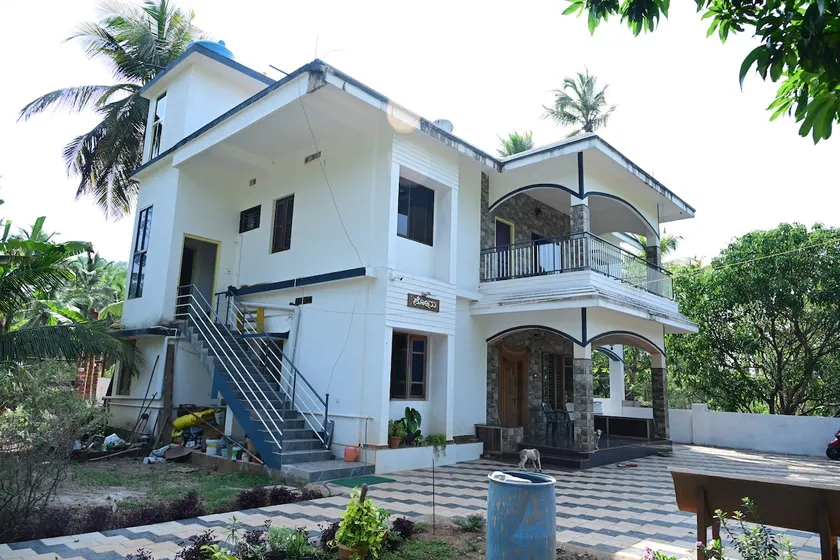 Sonu's home stay - Image 1