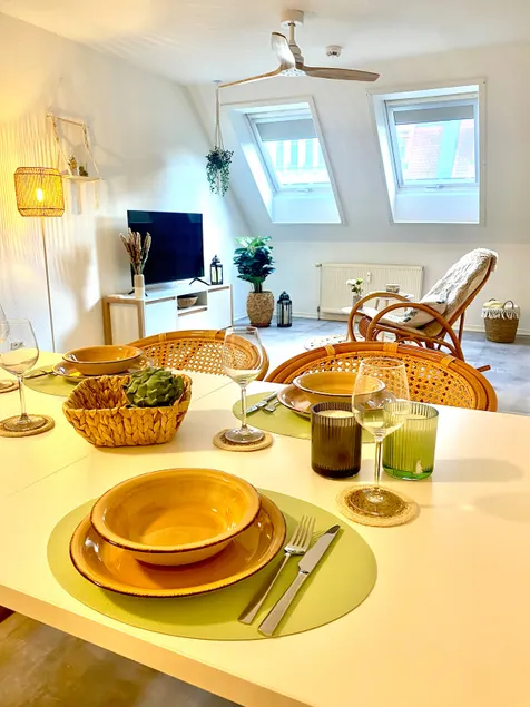 Cottbus Apartments: Beige - Center & Modern - Image 1