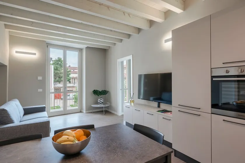 Garibaldi Apartment 2 (Parking) - Image 1