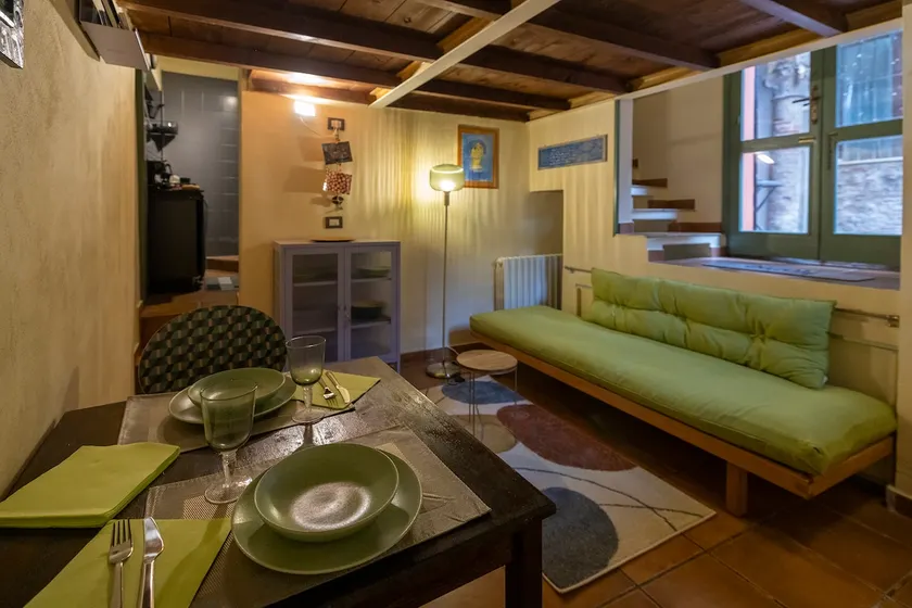 Antiba House - Image 1