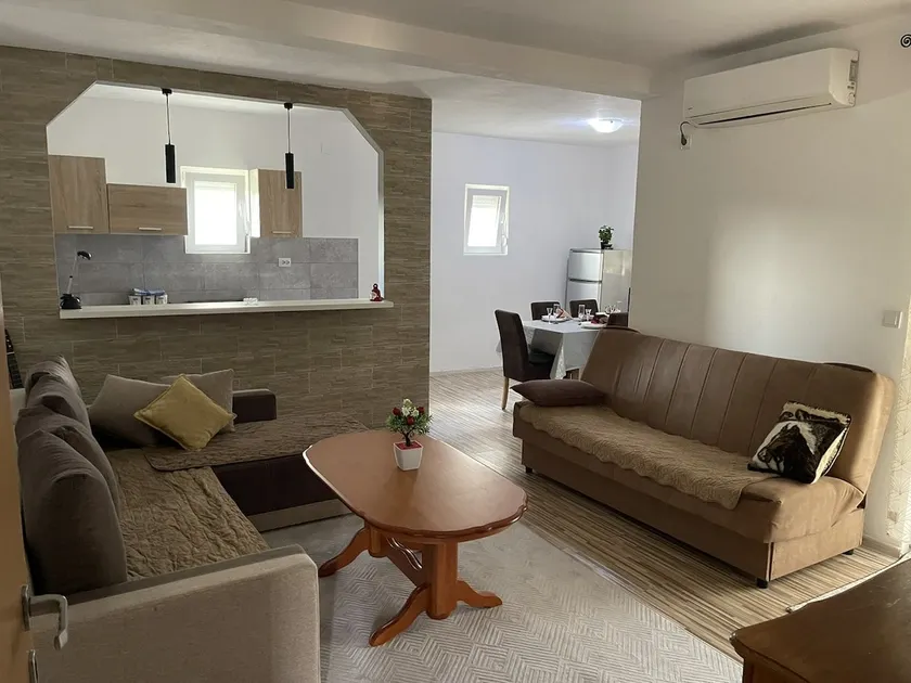 Apartment Scekic 1 - Image 1