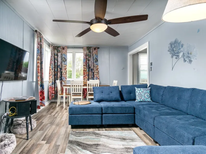East Shore Retreat - Image 1