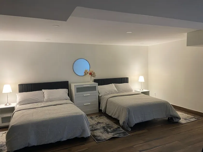Cozy Studio Apartment - Image 1