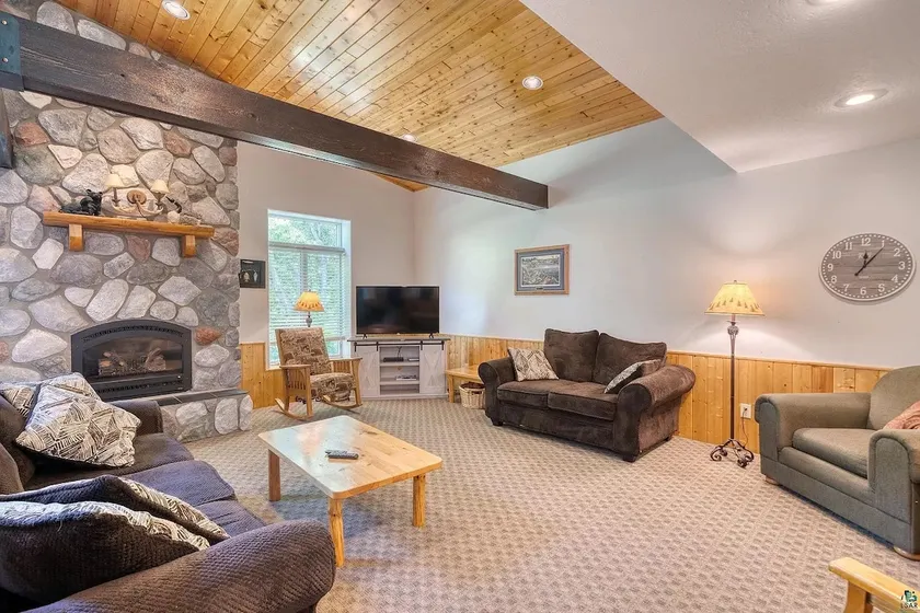 TheLodge: Hot Tub Fireplace RiverFront Pet Friendl - Image 1