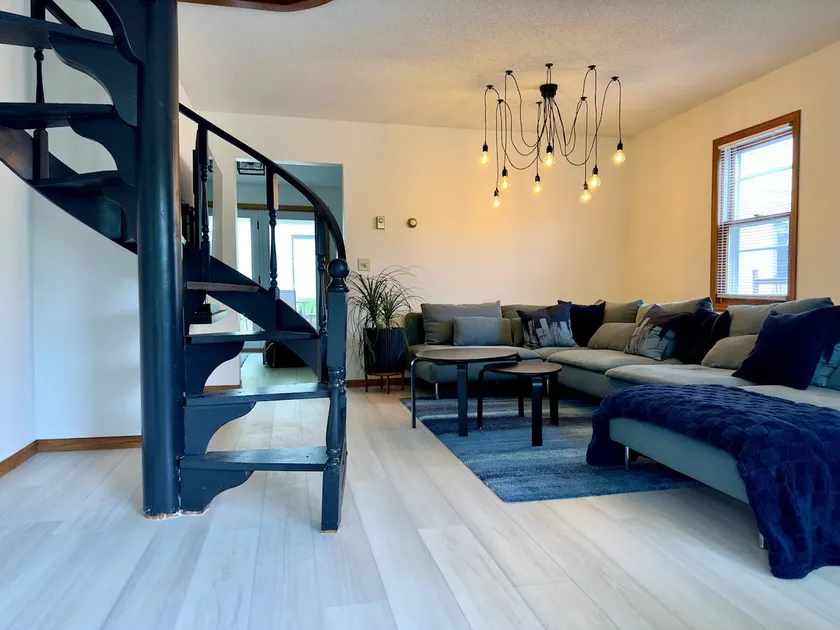 Scandinavian Retreat - Image 1