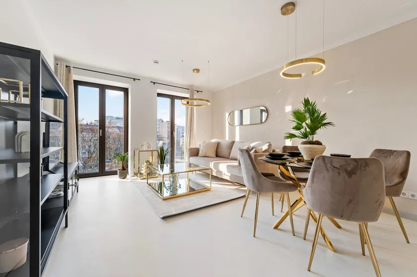 Stuttgart Lux Living| Stylish Living in the Center - Image 1