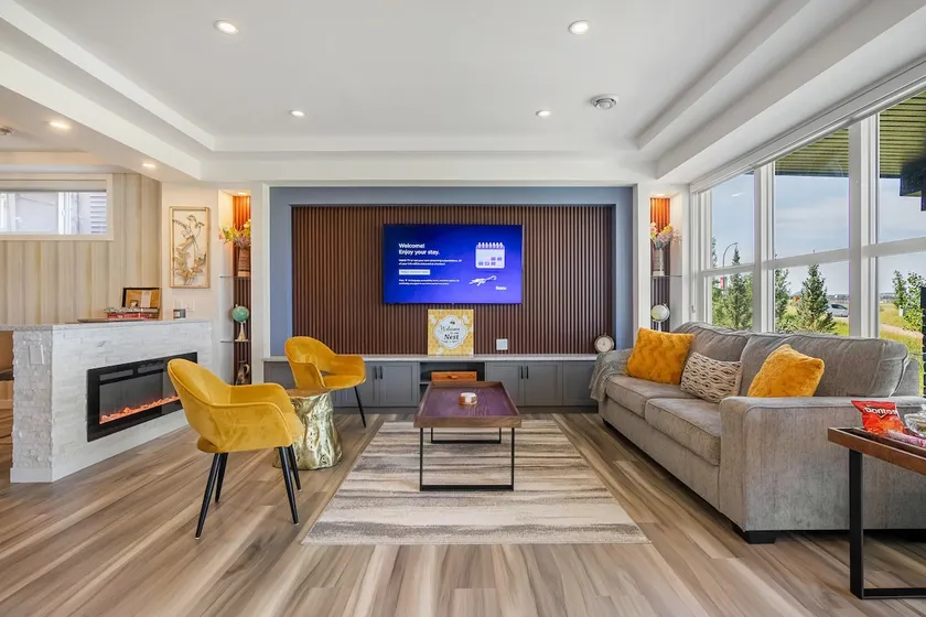 1BR PondView Walkout Luxury | AC | Winter Discount - Image 1
