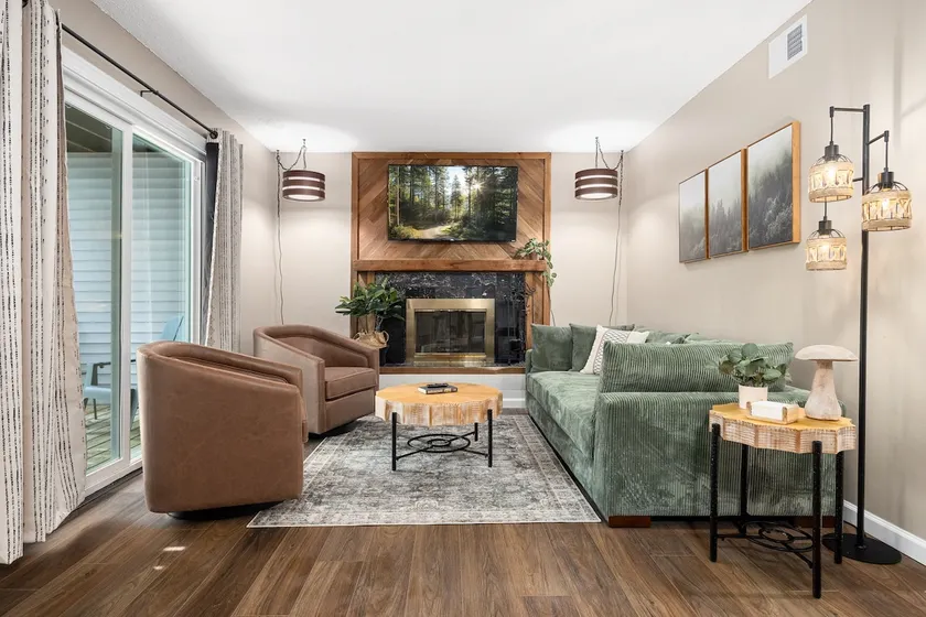 Whispering Willow Retreat: 2BD 2BA Nature Oasis - Image 1