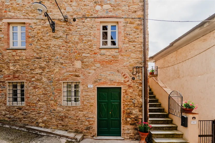 Portoncino 46 Authentic rustic tuscan style - Image 1