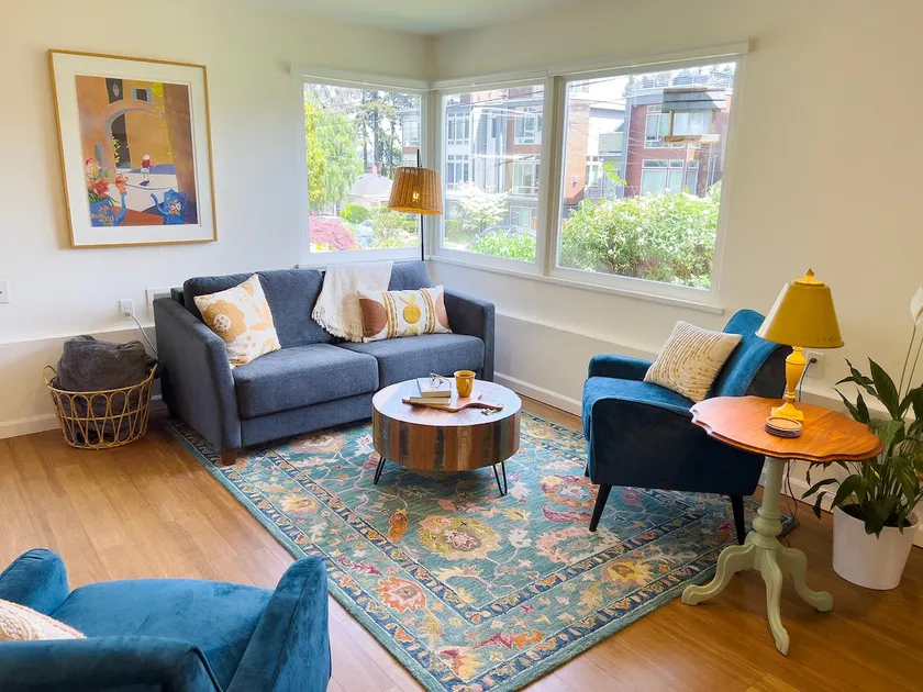 Magnolia Garden Cottage - Image 1