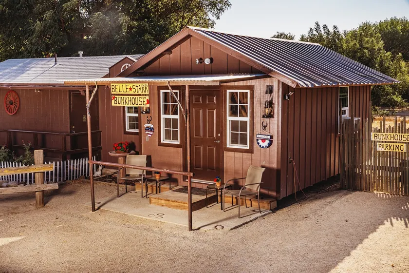 ”The Bunk House” at Harris Stage Lines - Image 1