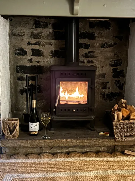 The Hideaway Holmfirth - Image 1