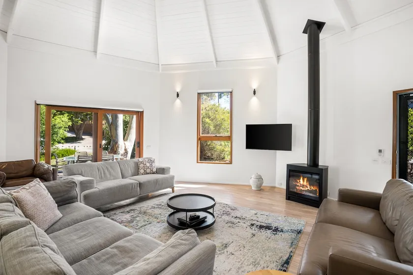 Away at Aireys Inlet Getaway Villa 3 - Image 1