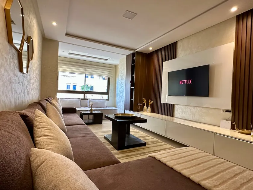 Authentic & Spacious Beach Apartment w/ Balcony - Image 1
