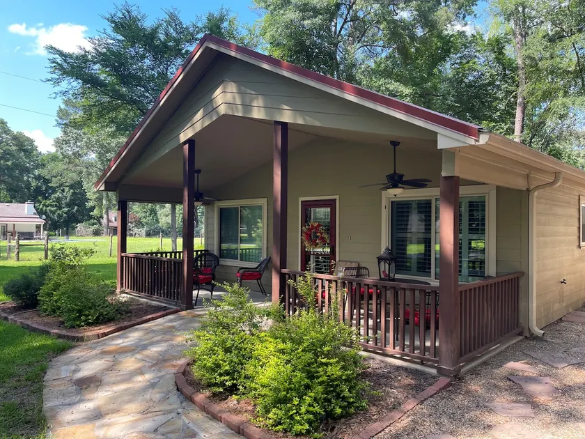 Cardinal Cottage at Lake Tyler - Image 1
