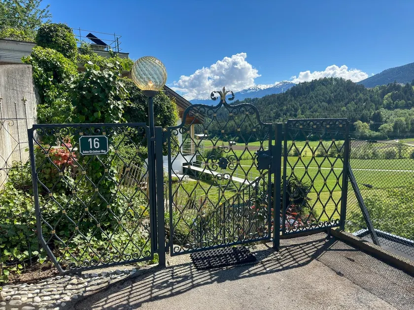 Alpine bliss country house - Image 1