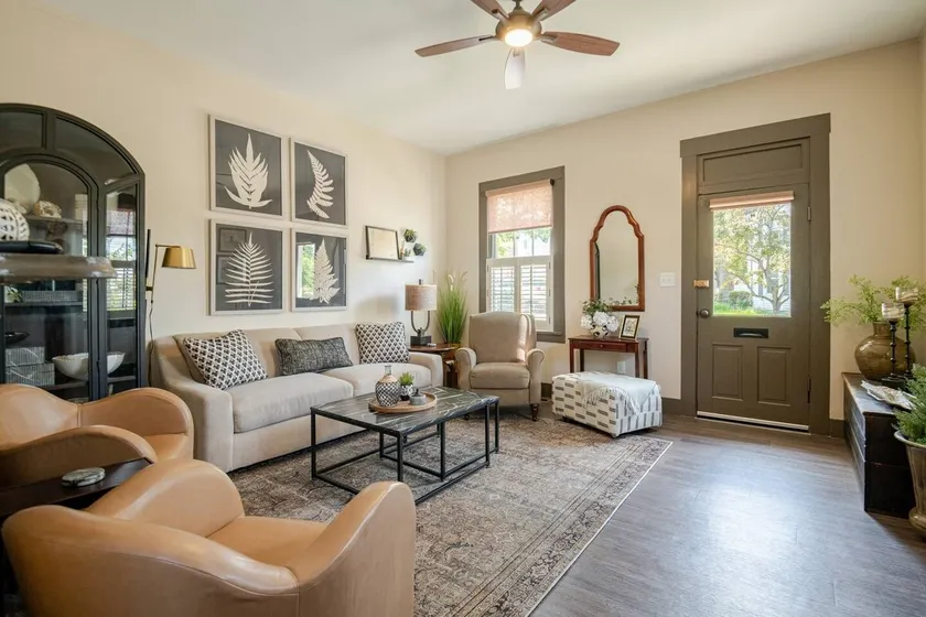 Walkable on E. Warren St. - Image 1