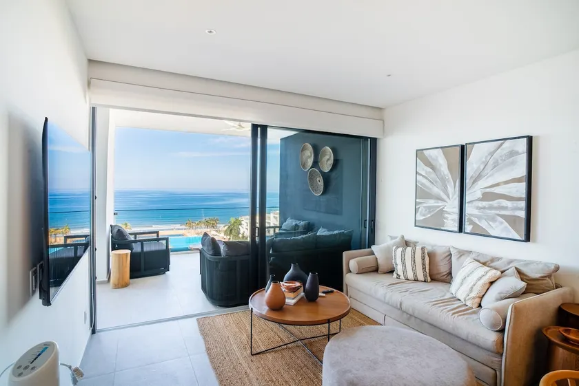 Ocean views at Aria -3 Bedroom - Image 1