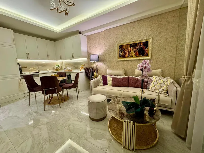 Luxury on the Cleopatra Beach - Image 1