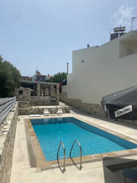 Aquarock villa with private pool - Image 1