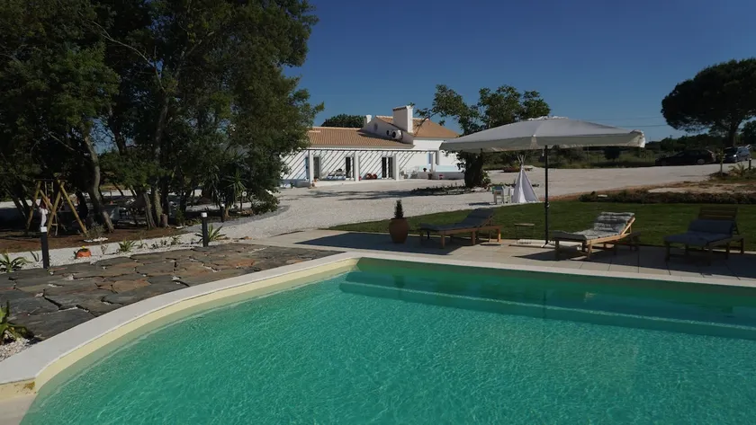 Complete Mount (T7), Estremoz - Image 1