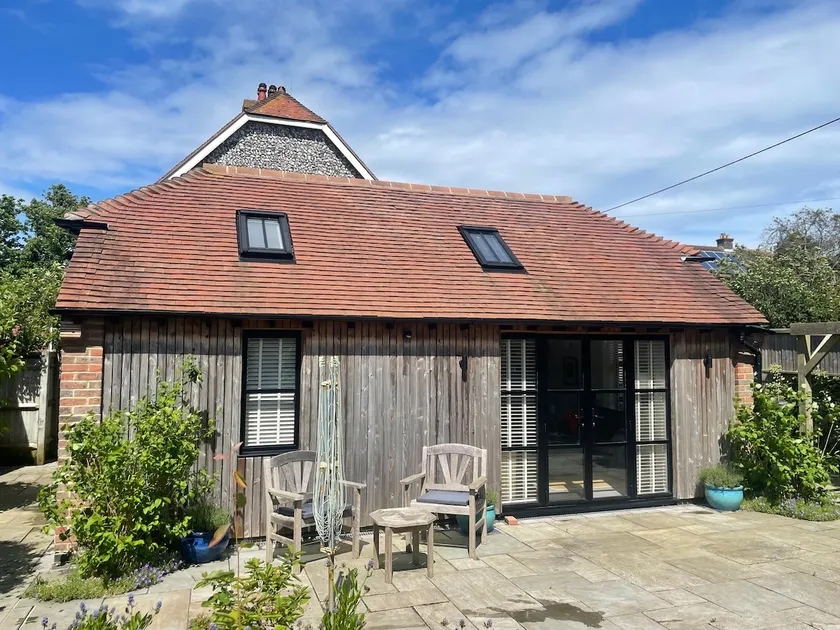 Sycamore Cottage - Image 1