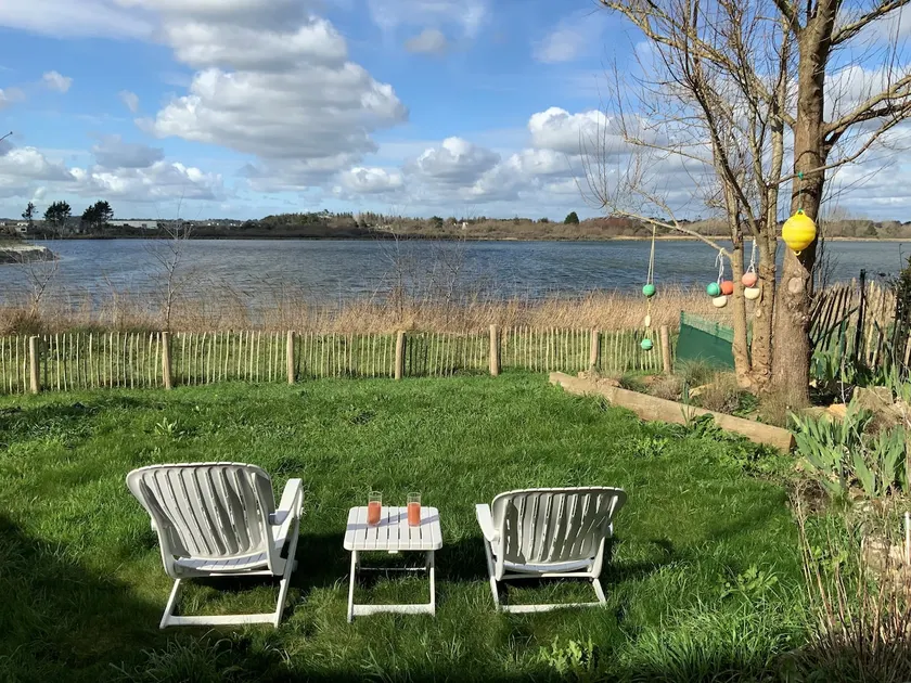 Typenarch house with pond view 400 m from the beach - Image 1