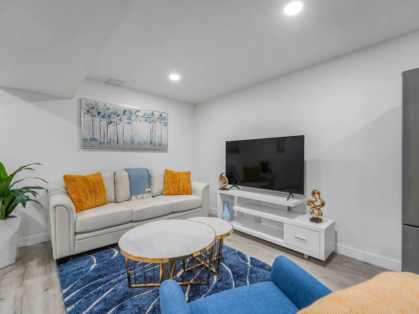 Cozy Retreat - Image 1