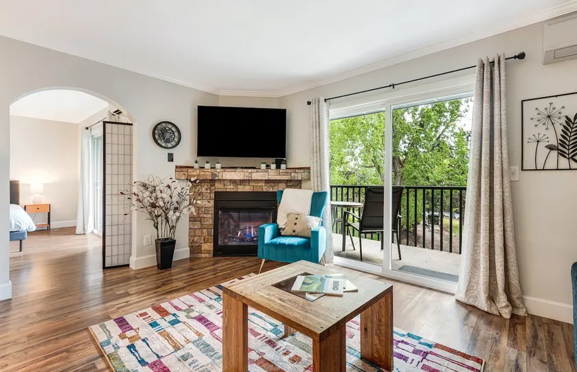 Walk to Downtown, Trails, and the River! - Image 1
