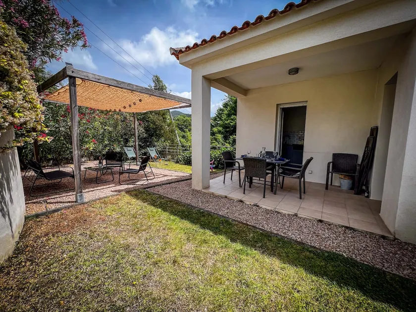 Amber – Terrace, Garden, Air Conditioning – by TGB - Image 1