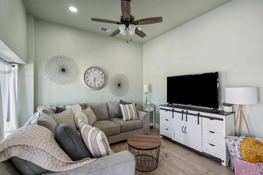 Downtown Graford | Suite A - Image 1