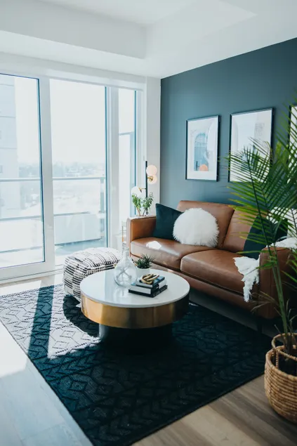 Chic Downtown Condo Retreat - Image 1