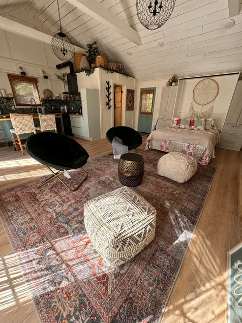 Peaceful Cottage + Spa services + Gardens+ Beaches - Image 1