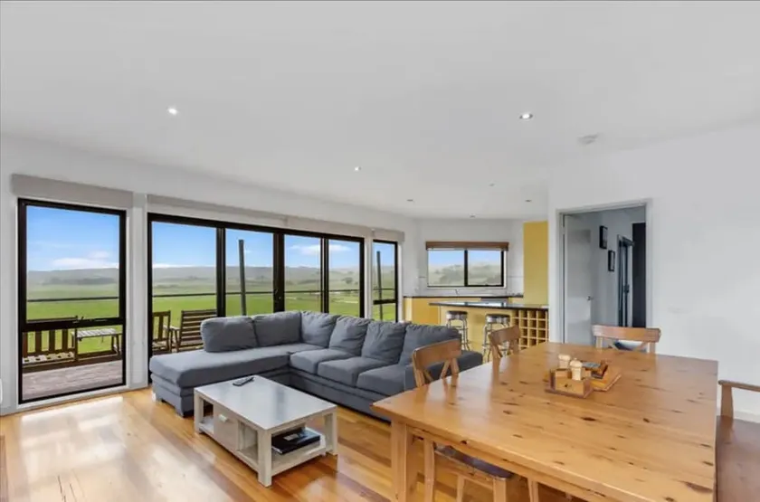 Ackton Shores - Mountain Views - 3BR, Sleeps 6 - Image 1