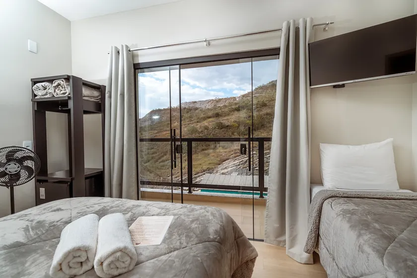 Pousada Canto da Montanha, Family Room with Balcony - Image 1