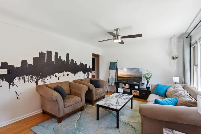 Northrop Urban Oasis - Pet Friendly 4BR in Mpls! - Image 1
