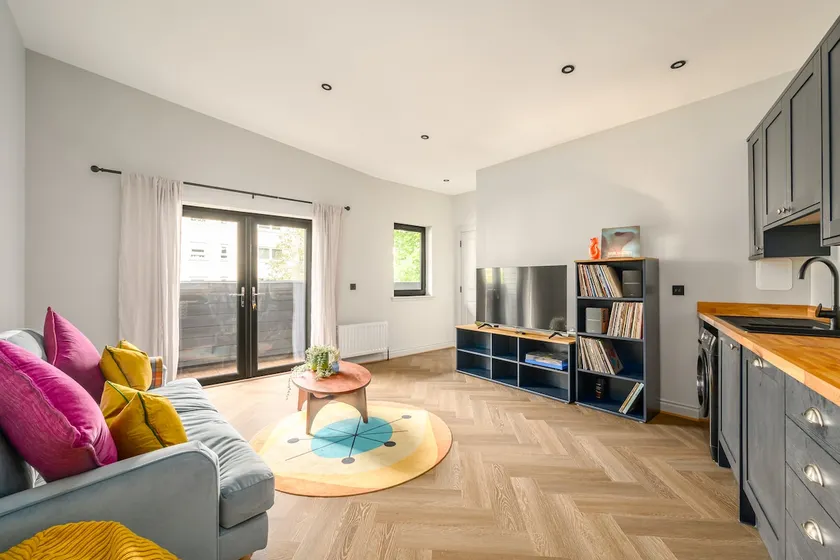 Brand new Trinity flats - Image 1